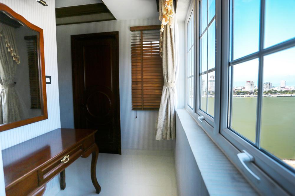 Seventeen Saloon Hotel Da Nang Exterior photo